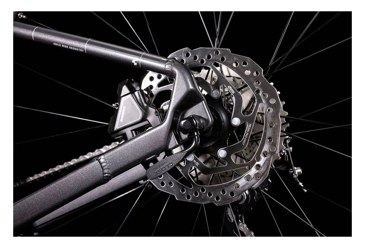 VTT Semi-Rigide Cube Aim SL Shimano Alivio/Altus Graphite 2022 8 VTT Semi-Rigide Cube Aim SL Shimano Alivio/Altus Graphite 2022 – Image 6