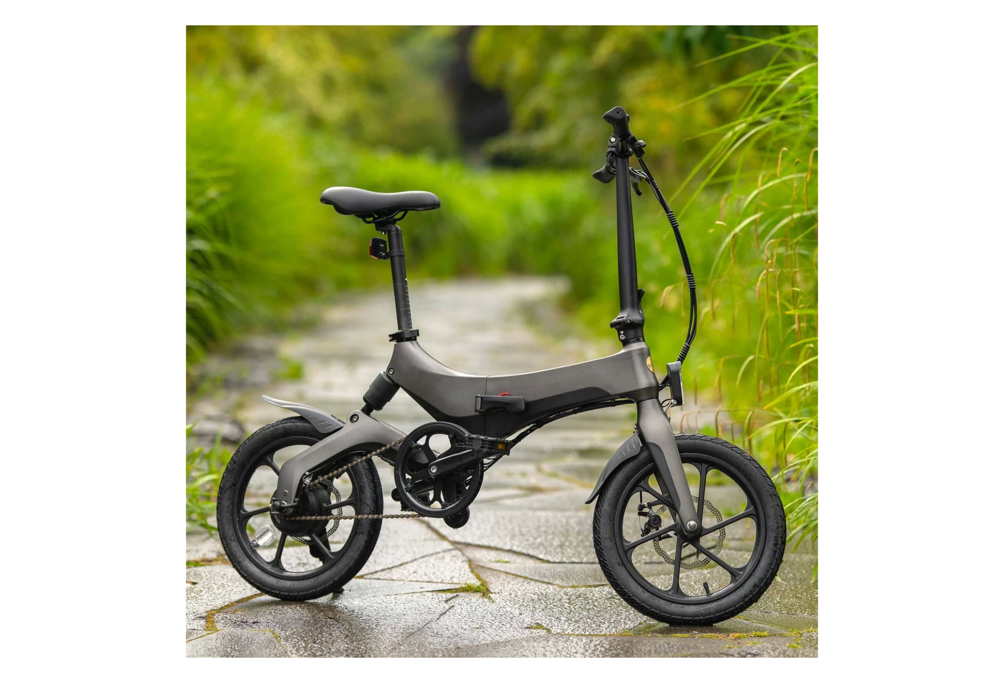 YEEP.ME 1600 LE CITADIN NOIR 5 YEEP.ME 1600 LE CITADIN NOIR – Image 3