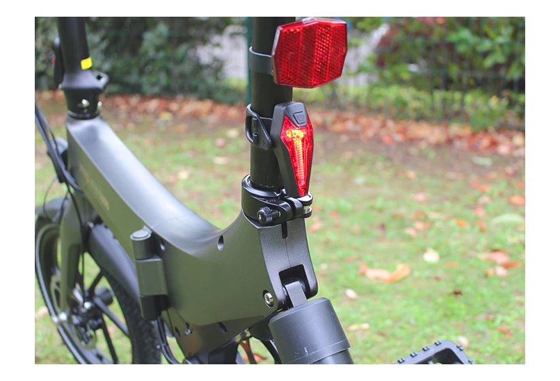 YEEP.ME 1600 LE CITADIN NOIR 4 YEEP.ME 1600 LE CITADIN NOIR – Image 2