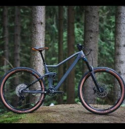 VTT Tout-Suspendu Cube Stereo 140 HPC Race 27.5 Shimano 21 VTT Tout-Suspendu Cube Stereo 140 HPC Race 27.5 Shimano -vélo boutique VTT Tout Suspendu Cube Stereo 140 HPC Race 27.5 Shimano SLXXT 12V 27.5 Gris 2022 9