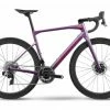 BMC Roadmachine 01 Four Sram Force ETap 2022 1 BMC Roadmachine 01 Four Sram Force ETap 2022 -vélo boutique Velo de Route BMC Roadmachine 01 Four Sram Force eTap AXS 12V 700 mm Violet Rouge 2022