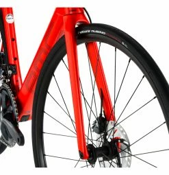 BMC Roadmachine Five Shimano Ultegra 11V Rouge 2022 -vélo boutique Velo de Route BMC Roadmachine Five Shimano Ultegra 11V 700 mm Rouge 2022 2