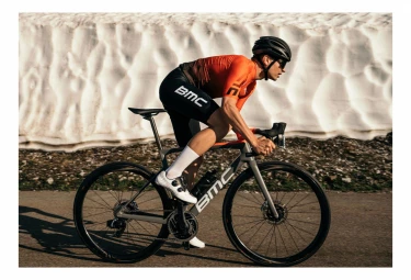 BMC Teammachine SLR01 Two Sram Red ETap AXS 2022 4 BMC Teammachine SLR01 Two Sram Red ETap AXS 2022 – Image 2