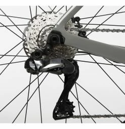 Vélo De Route Électrique Wilier Triestina Cento10 Hybrid 2022 -vélo boutique Velo de Route Electrique Wilier Triestina Cento10 Hybrid Shimano Ultegra Di2 12V 250 Wh 700 mm Gris 2022 4