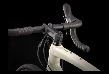 Trek Domane AL 4 Disque Shimano Tiagra 10V 700 Mm Blanc 6 Trek Domane AL 4 Disque Shimano Tiagra 10V 700 Mm Blanc – Image 4