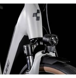 Vélo De Ville Électrique Cube Supreme Hybrid One 500 Easy Gris -vélo boutique Velo de Ville Electrique Cube Supreme Hybrid One 500 Easy Entry Shimano Nexus 7V 500 Wh 700 mm Gris Lunar 2022 6