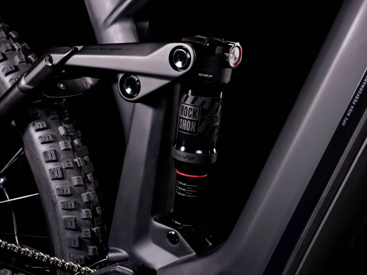 CUBE Stereo Hybrid 140 HPC Pro 625 Carbon´n´metal 2022 13 CUBE Stereo Hybrid 140 HPC Pro 625 Carbon´n´metal 2022 – Image 11